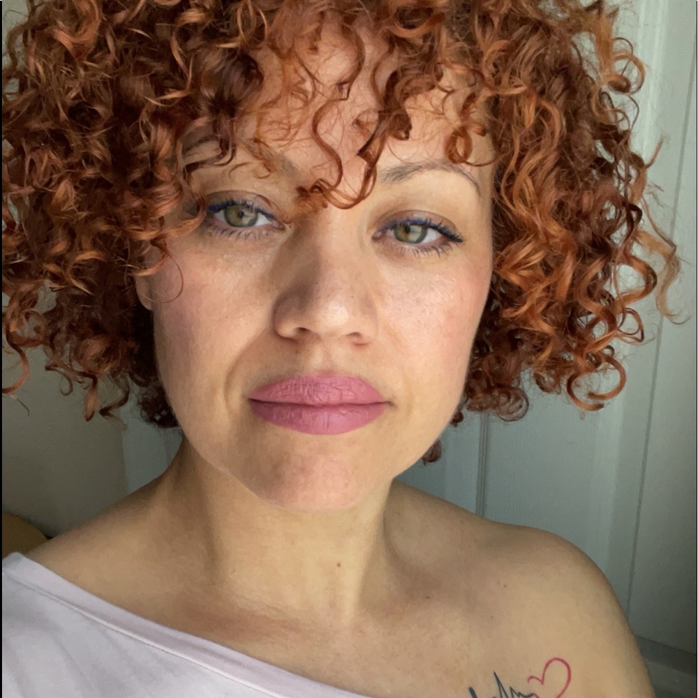 Meet your Posher, Monica